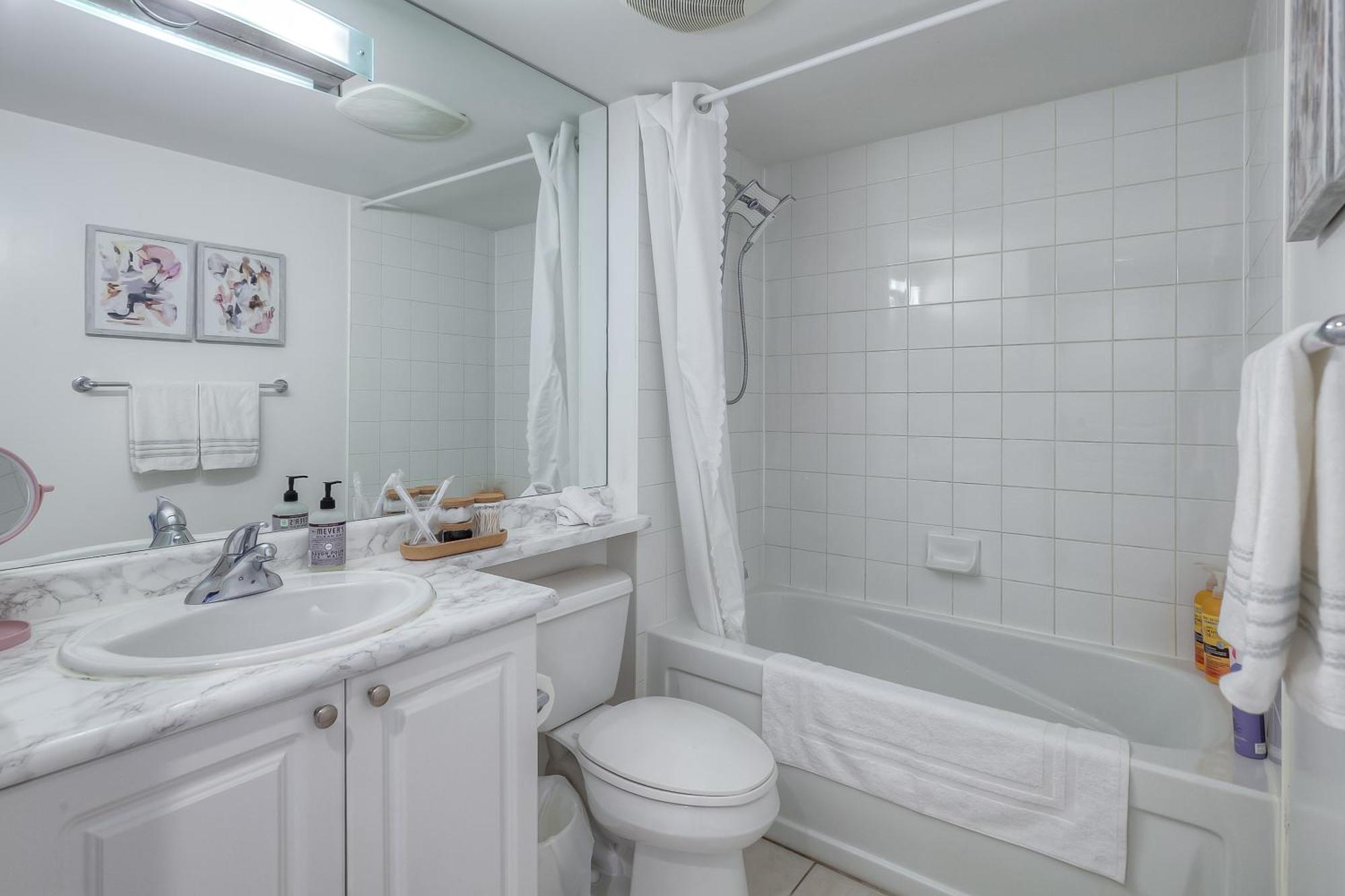 Rivetstays - The Yonge Toronto Dış mekan fotoğraf