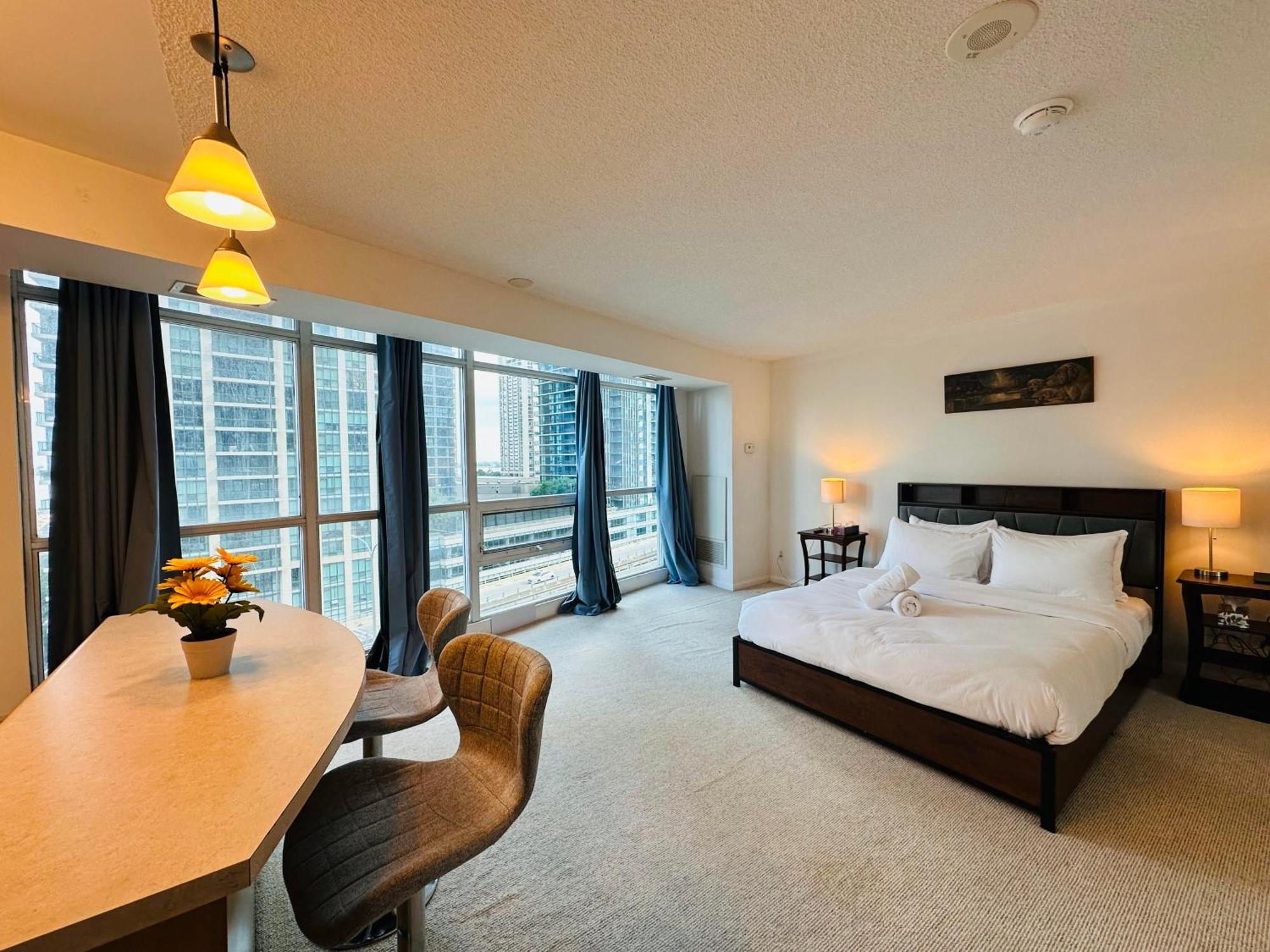 Rivetstays - The Yonge Toronto Dış mekan fotoğraf